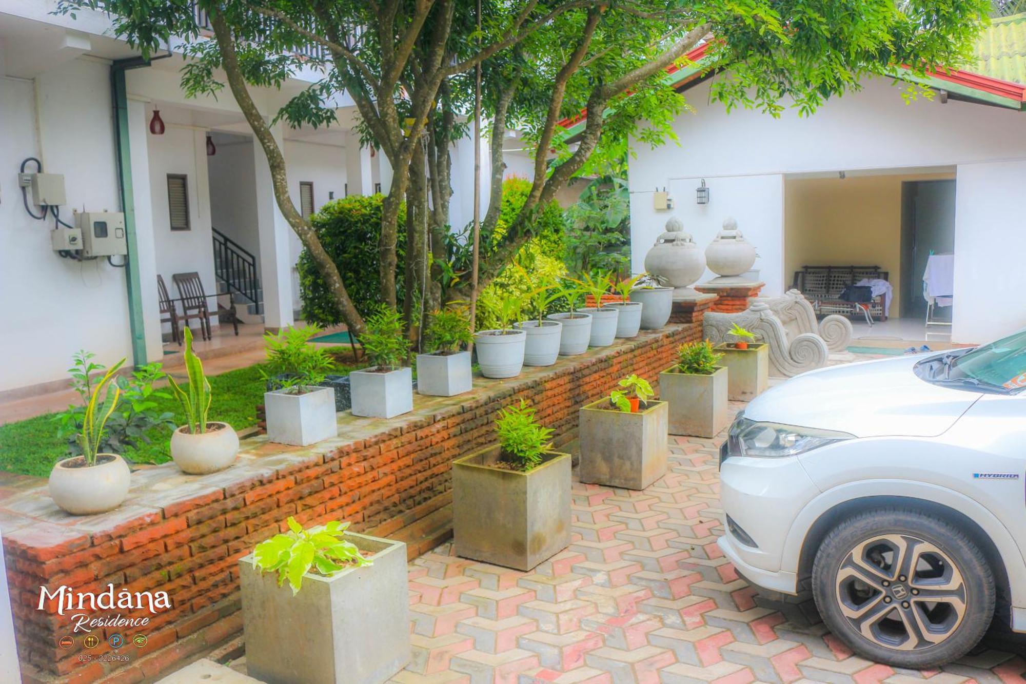 Mindana Residence Anuradhapura Luaran gambar