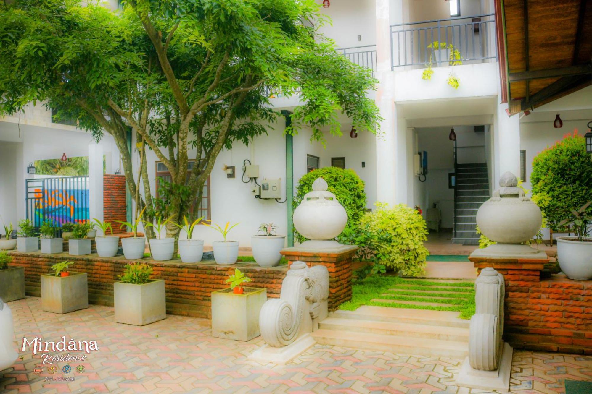Mindana Residence Anuradhapura Luaran gambar
