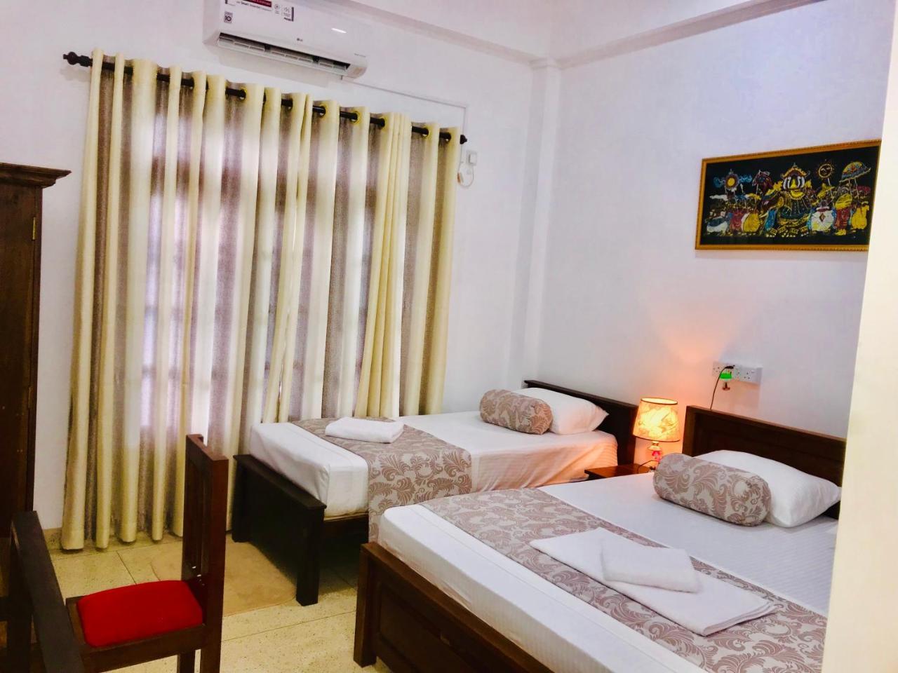 Mindana Residence Anuradhapura Luaran gambar