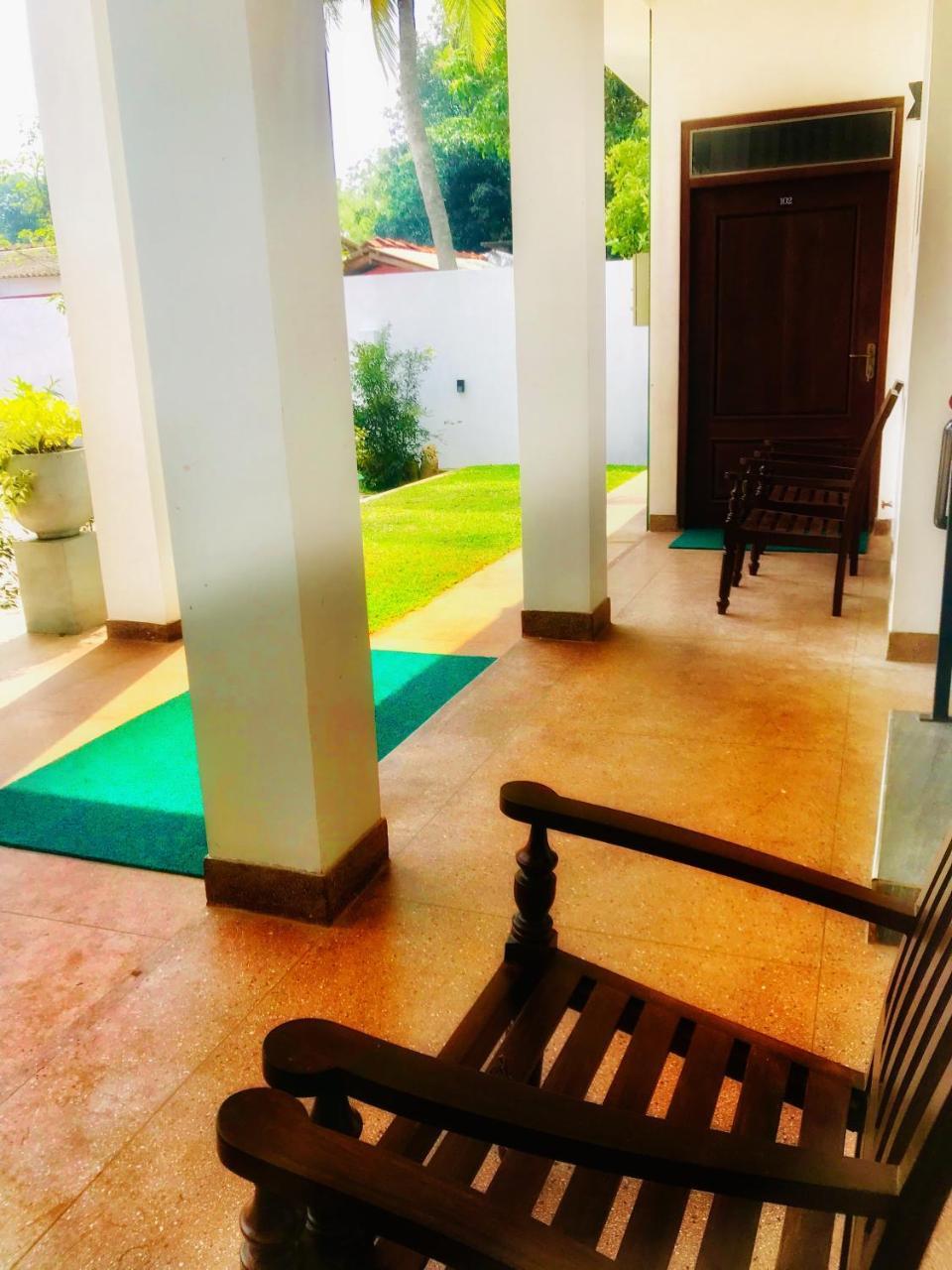 Mindana Residence Anuradhapura Luaran gambar
